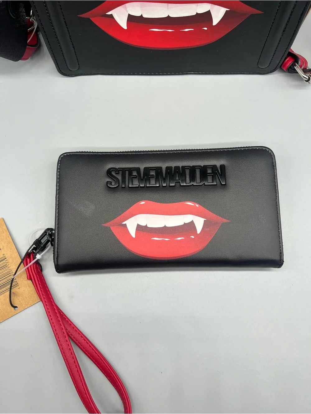 Steve Madden matching purse and wallet set
